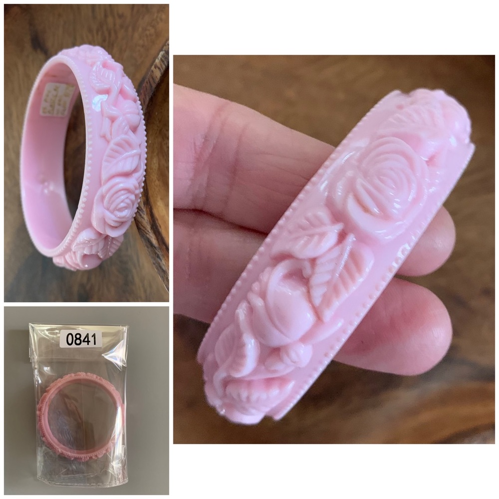 Pink Vintage Plastic Bangle Bracelet with Raised Flowers.